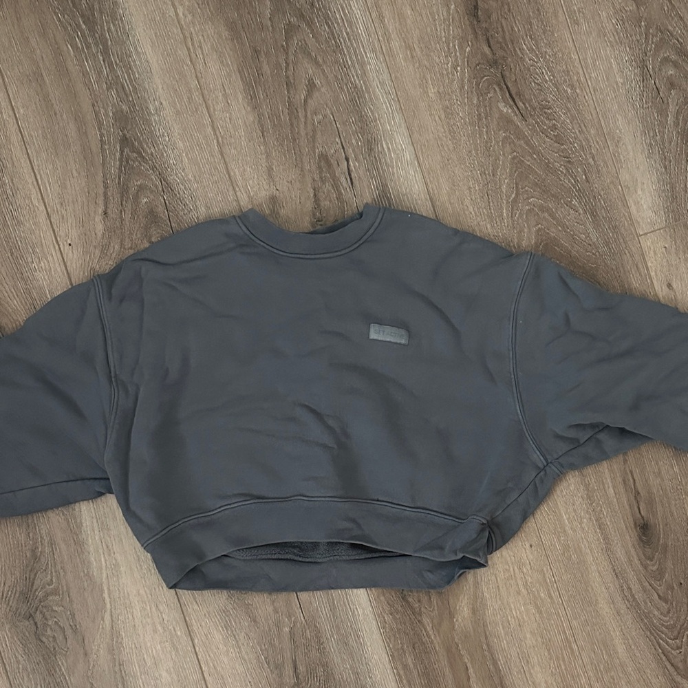 SET ACTIVE- Charcoal Blue Cropped Sweatshirt